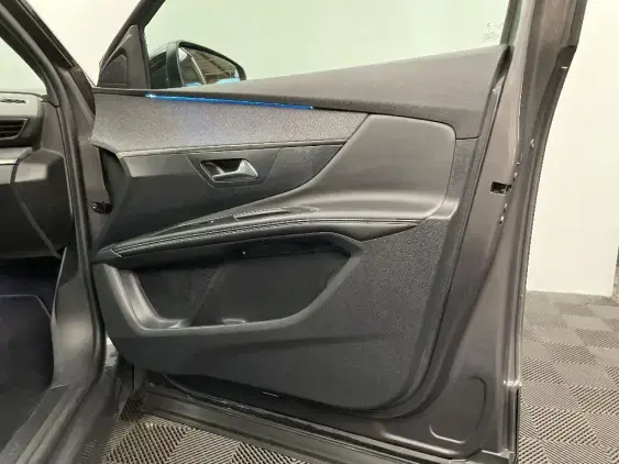 PEUGEOT 3008 II - voiture d'occasion - Photo 20