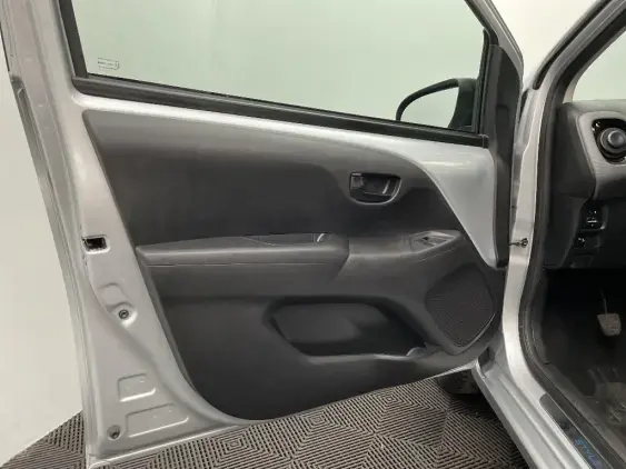 PEUGEOT 108 - voiture d'occasion - Photo 18