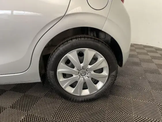 PEUGEOT 108 - voiture d'occasion - Photo 23