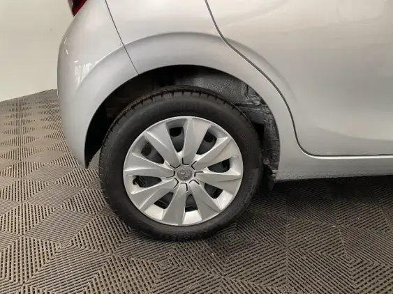 PEUGEOT 108 - voiture d'occasion - Photo 24