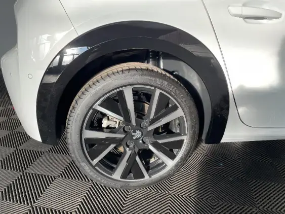 PEUGEOT 208 ELECTRIQUE II - voiture d'occasion - Photo 25