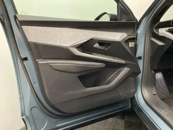 PEUGEOT 3008 III - voiture d'occasion - Photo 19