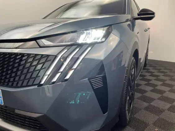 PEUGEOT 3008 III - voiture d'occasion - Photo 22