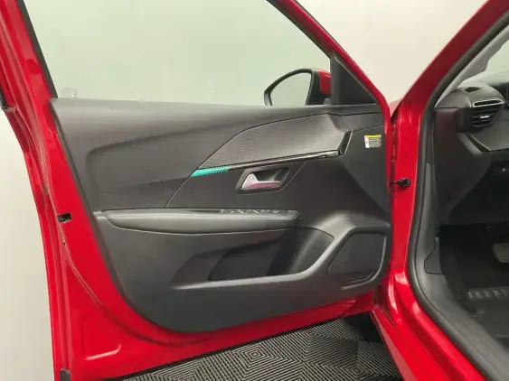 PEUGEOT 208 ELECTRIQUE II - voiture d'occasion - Photo 19