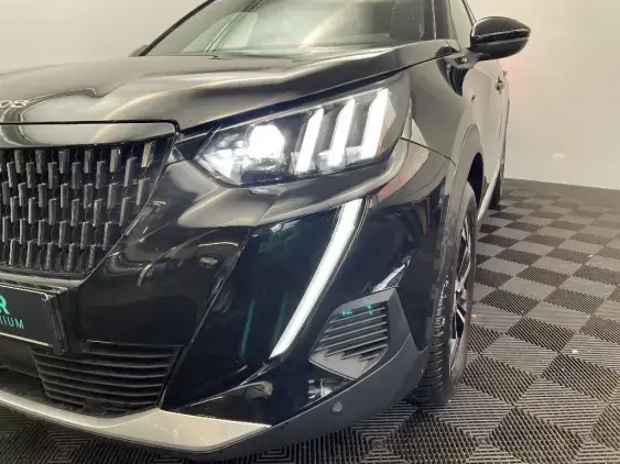 PEUGEOT 2008 II - voiture d'occasion - Photo 22