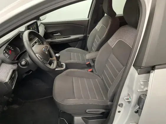 DACIA JOGGER - voiture d'occasion - Photo 18