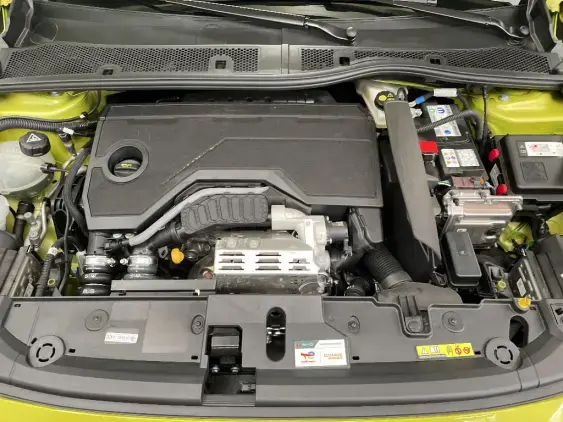 PEUGEOT 208 II - voiture d'occasion - Photo 21