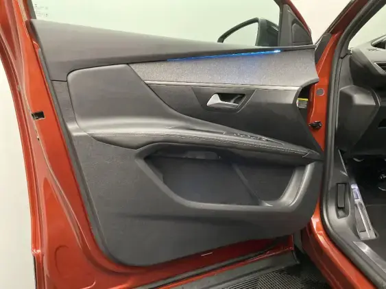 PEUGEOT 3008 II - voiture d'occasion - Photo 19