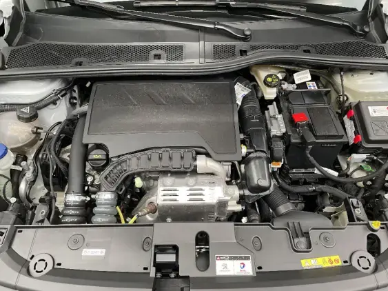 PEUGEOT 208 BUSINESS R II - voiture d'occasion - Photo 21