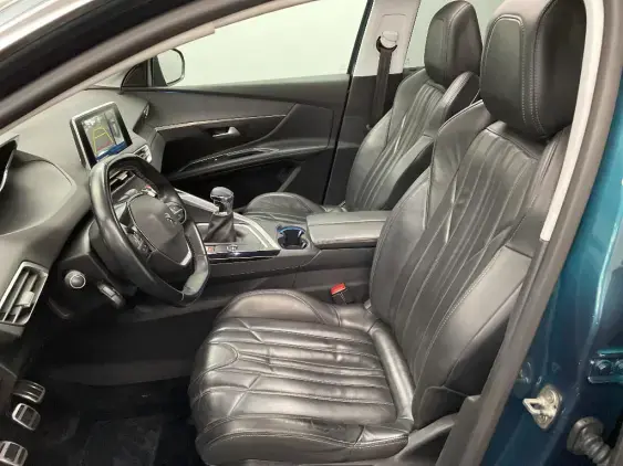 PEUGEOT 5008 II - voiture d'occasion - Photo 18