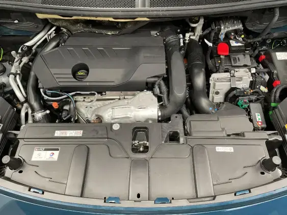 PEUGEOT 3008 II - voiture d'occasion - Photo 21