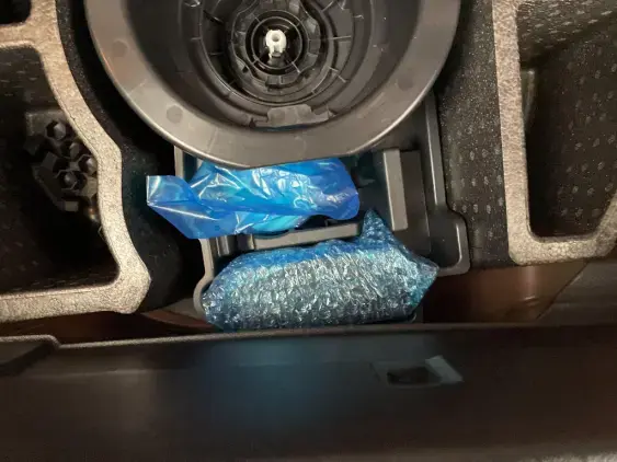 PEUGEOT 208 BUSINESS R II - voiture d'occasion - Photo 17