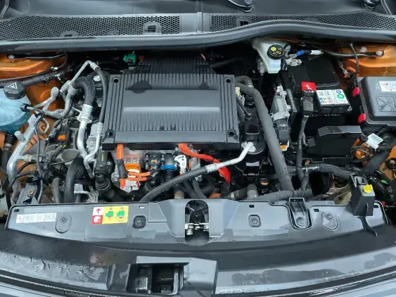 PEUGEOT 2008 ELECTRIQUE II - voiture d'occasion - Photo 21
