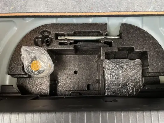 PEUGEOT 208 ELECTRIQUE II - voiture d'occasion - Photo 17