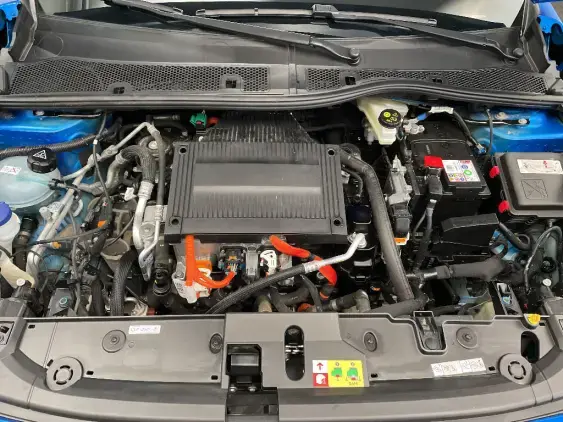 PEUGEOT 208 ELECTRIQUE II - voiture d'occasion - Photo 21