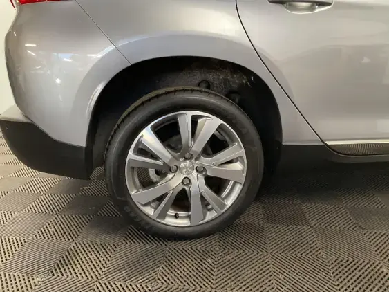 PEUGEOT 2008 - voiture d'occasion - Photo 25