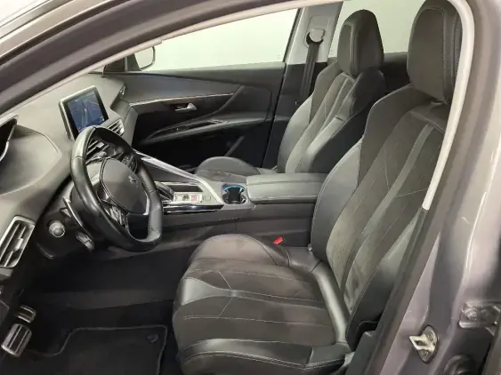 PEUGEOT 3008 II - voiture d'occasion - Photo 18