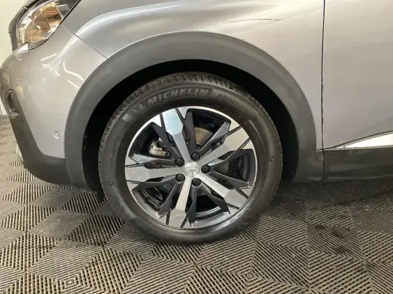 PEUGEOT 3008 II - voiture d'occasion - Photo 23