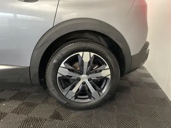 PEUGEOT 3008 II - voiture d'occasion - Photo 24