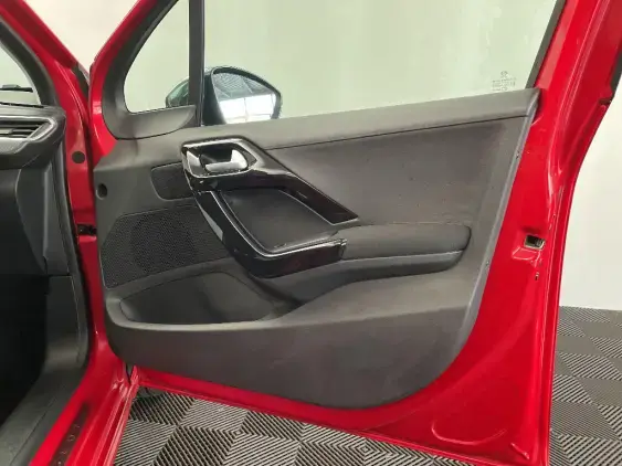 PEUGEOT 208 - voiture d'occasion - Photo 20