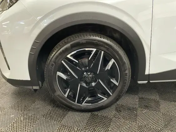 PEUGEOT 3008 III - voiture d'occasion - Photo 22