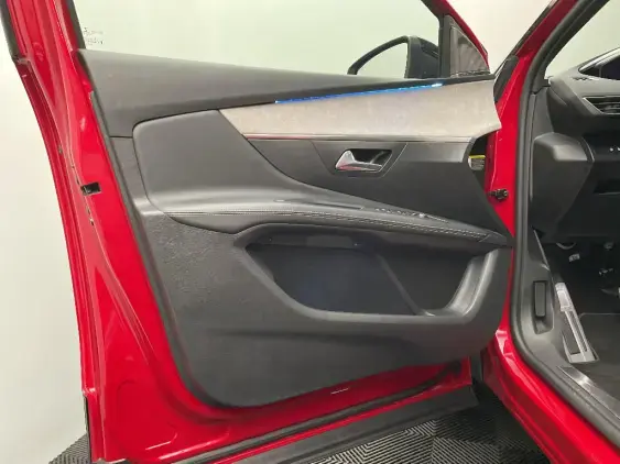 PEUGEOT 3008 II - voiture d'occasion - Photo 19