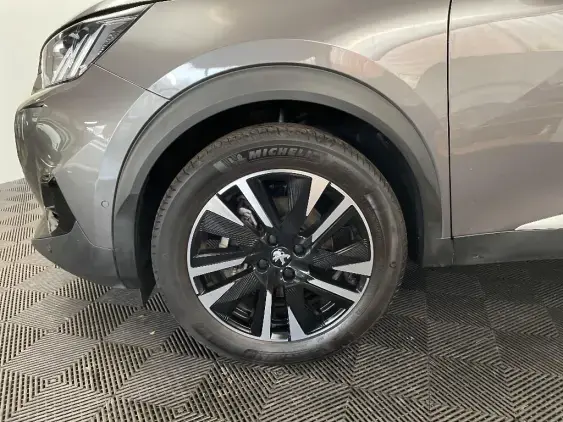 PEUGEOT 2008 II - voiture d'occasion - Photo 23