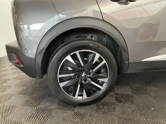 PEUGEOT 2008 II - voiture d'occasion - Photo 25