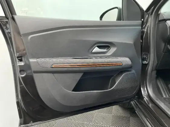 DACIA SANDERO III - voiture d'occasion - Photo 19