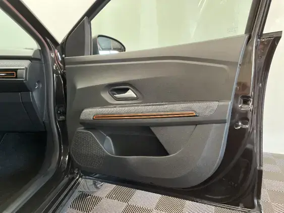 DACIA SANDERO III - voiture d'occasion - Photo 20