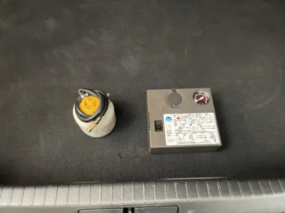 PEUGEOT 208 ELECTRIQUE II - voiture d'occasion - Photo 17