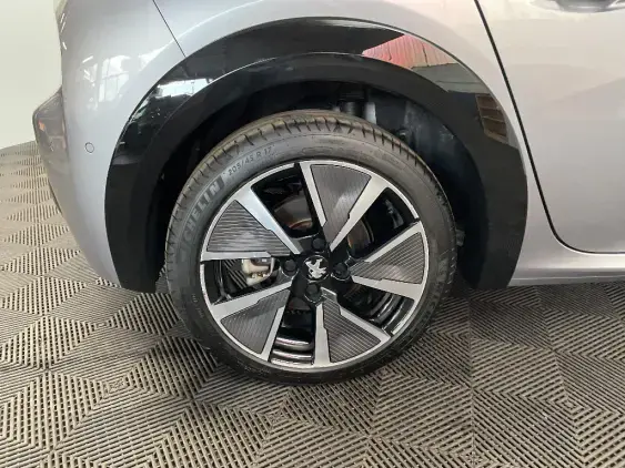 PEUGEOT 208 ELECTRIQUE II - voiture d'occasion - Photo 25