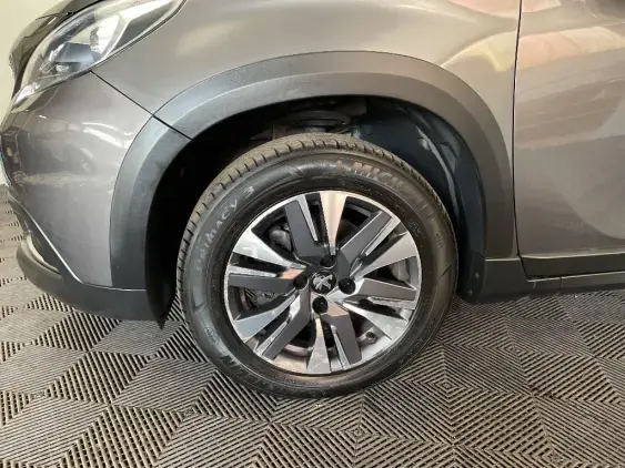 PEUGEOT 2008 - voiture d'occasion - Photo 23