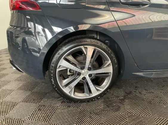 PEUGEOT 308 II - voiture d'occasion - Photo 25