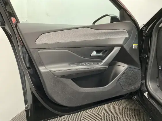 PEUGEOT 308 III - voiture d'occasion - Photo 19