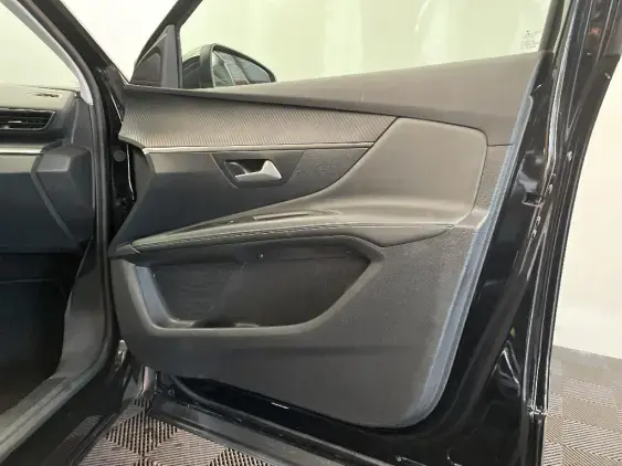 PEUGEOT 3008 II - voiture d'occasion - Photo 20