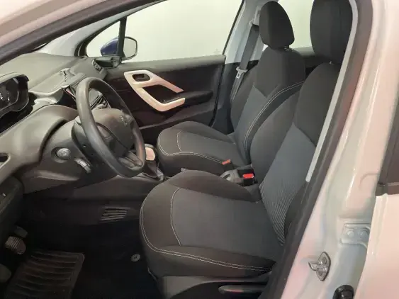 PEUGEOT 208 - voiture d'occasion - Photo 17