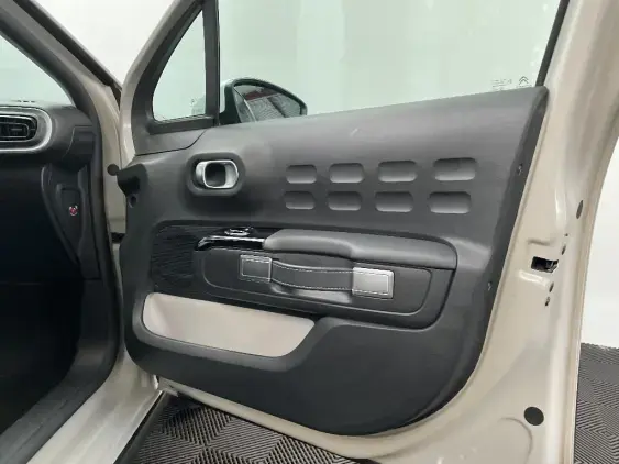 CITROEN C3 III - voiture d'occasion - Photo 19