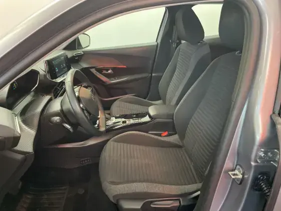 PEUGEOT 2008 ELECTRIQUE II - voiture d'occasion - Photo 18