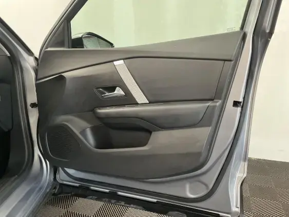 CITROEN C4 III - voiture d'occasion - Photo 20