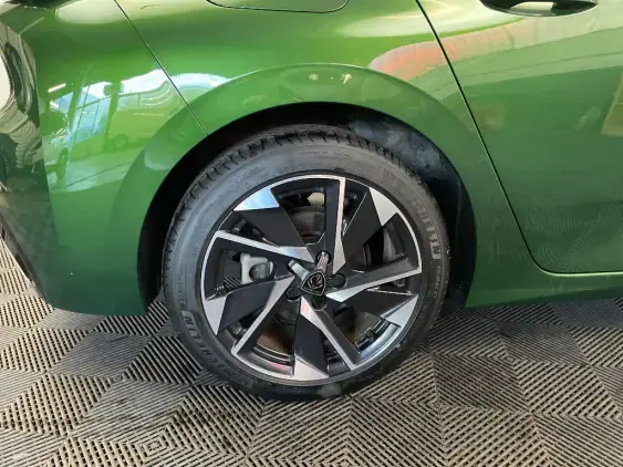 PEUGEOT 308 III - voiture d'occasion - Photo 25