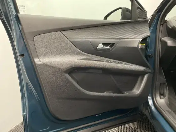 PEUGEOT 3008 II - voiture d'occasion - Photo 19