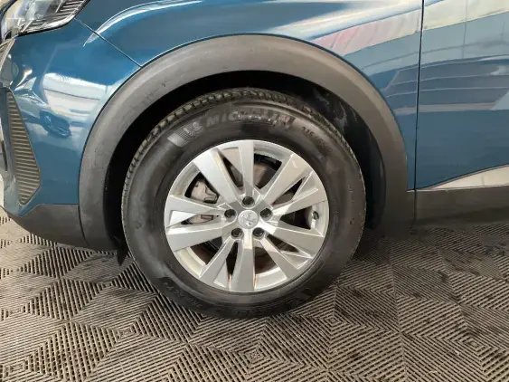 PEUGEOT 3008 II - voiture d'occasion - Photo 22