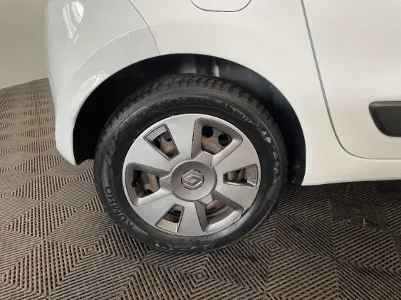 RENAULT TWINGO III - voiture d'occasion - Photo 23