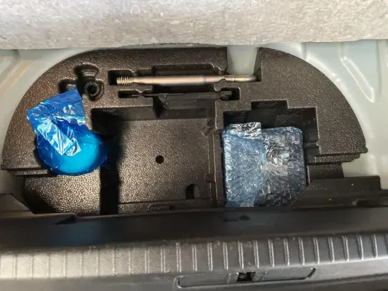 PEUGEOT 208 ELECTRIQUE II - voiture d'occasion - Photo 17