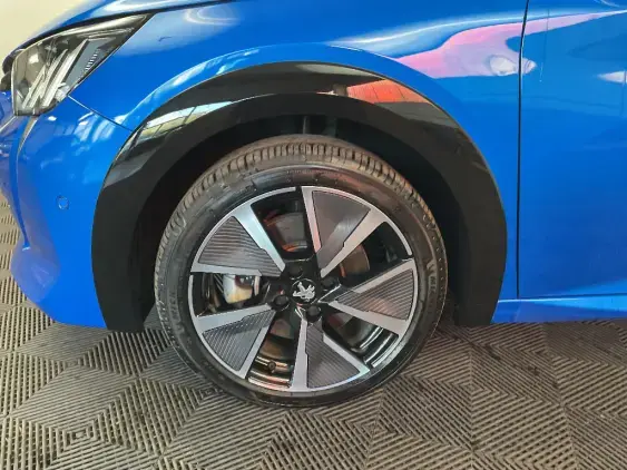 PEUGEOT 208 ELECTRIQUE II - voiture d'occasion - Photo 23