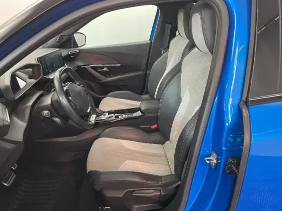 PEUGEOT 2008 ELECTRIQUE II - voiture d'occasion - Photo 18