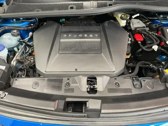 PEUGEOT 2008 ELECTRIQUE II - voiture d'occasion - Photo 21