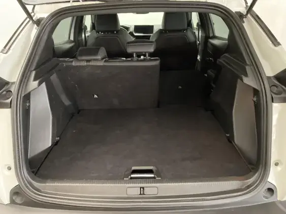 PEUGEOT 2008 II - voiture d'occasion - Photo 16