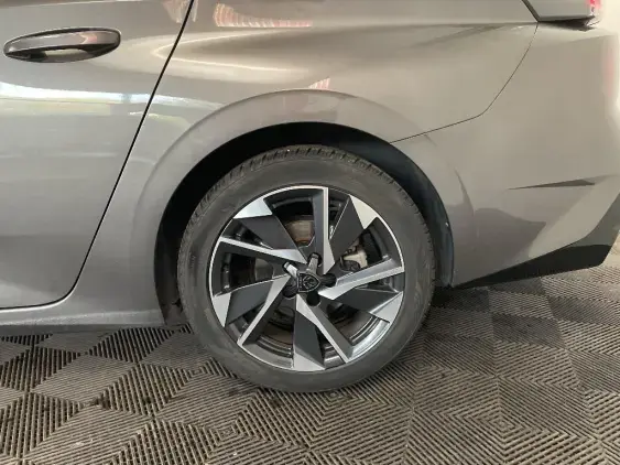 PEUGEOT 308 SW III - voiture d'occasion - Photo 23